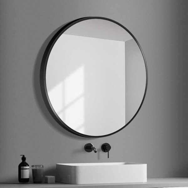 TIMELESS ROUND FRAMED